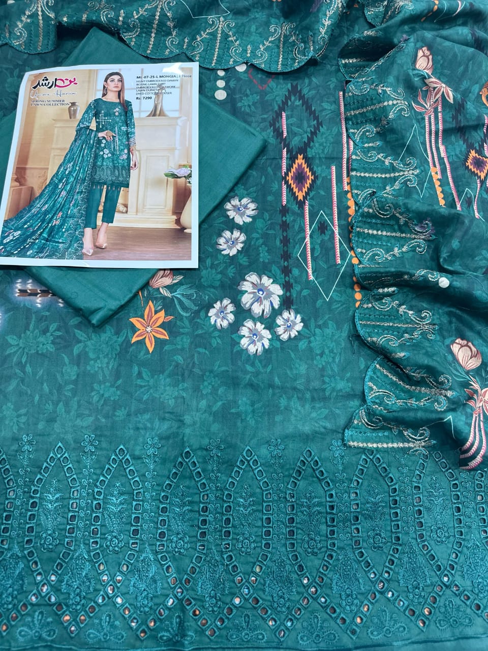 🌿 BIN ARSHAD MONGIA – Luxury 3PC Embroidered Lawn Suit with Designer Dupatta
