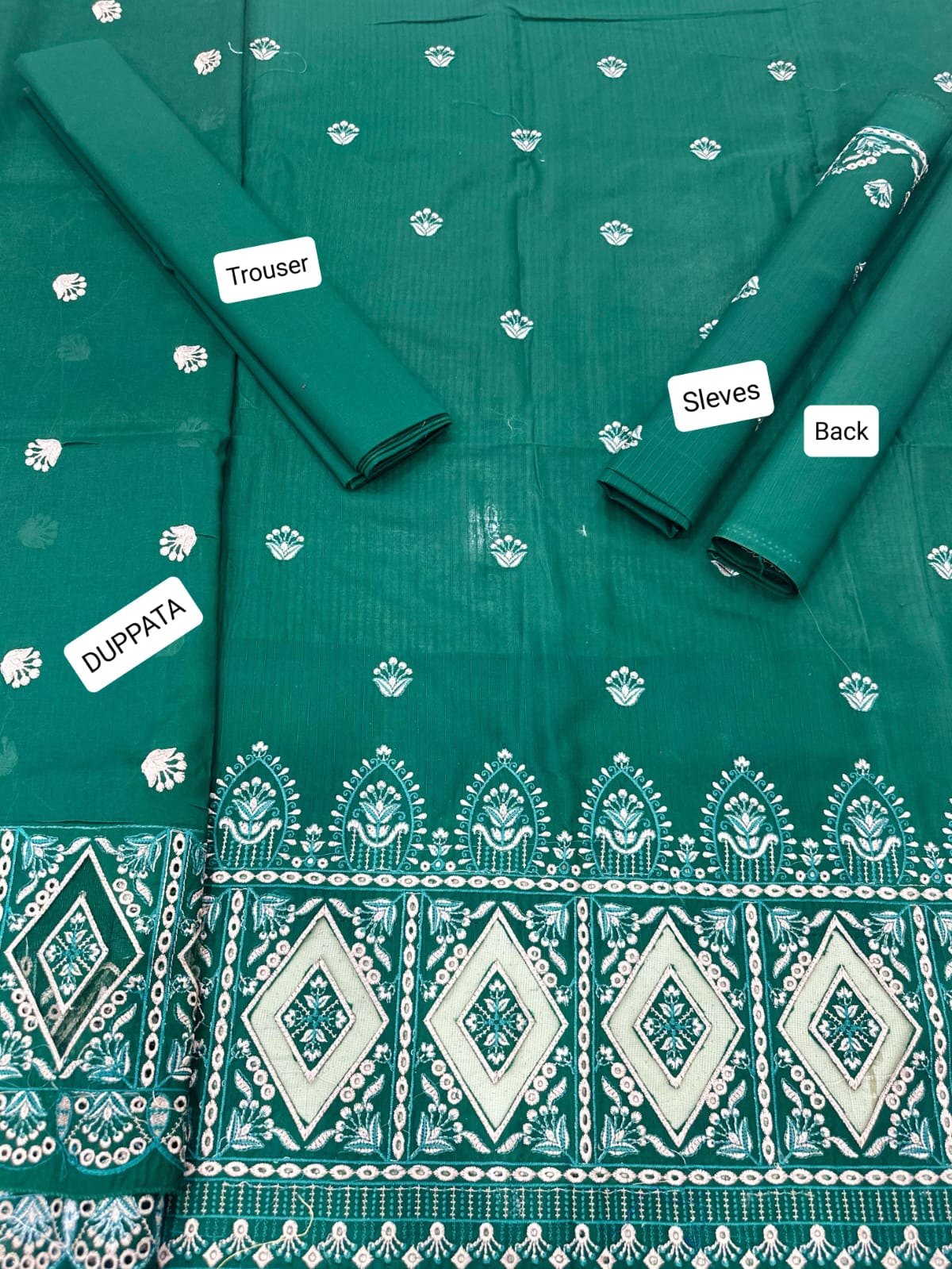 BREEZE Green 3-Piece Ensemble - Fresh & Vibrant