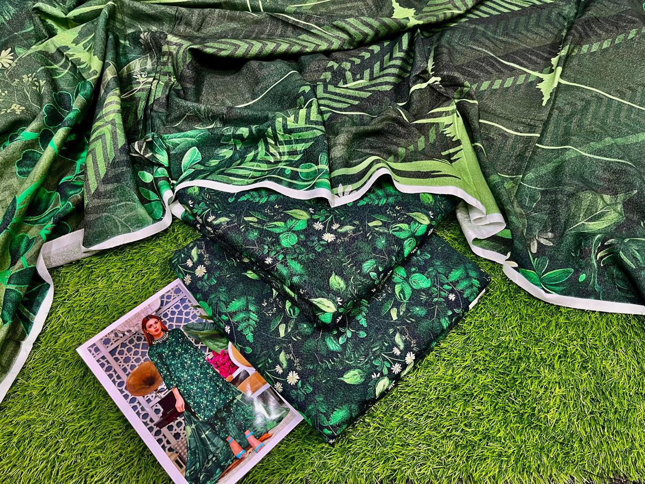 Khaadi Airjet Karandi Linen Digital Print 3PC – Dark Green Royale | Premium Winter Collection