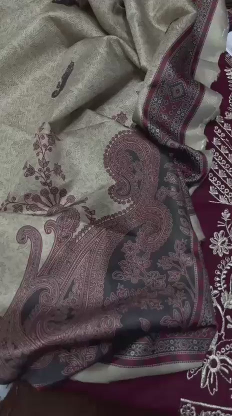 🌹 Sapphire Winter Elegance Collection – Heavy Embroidered 3PC Suit in Maroon with Printed Shawl Dupatta | Exclusive Wholesale Offer 🌹